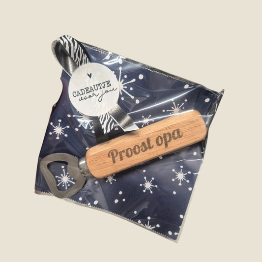 Bieropener met tekst Proost opa