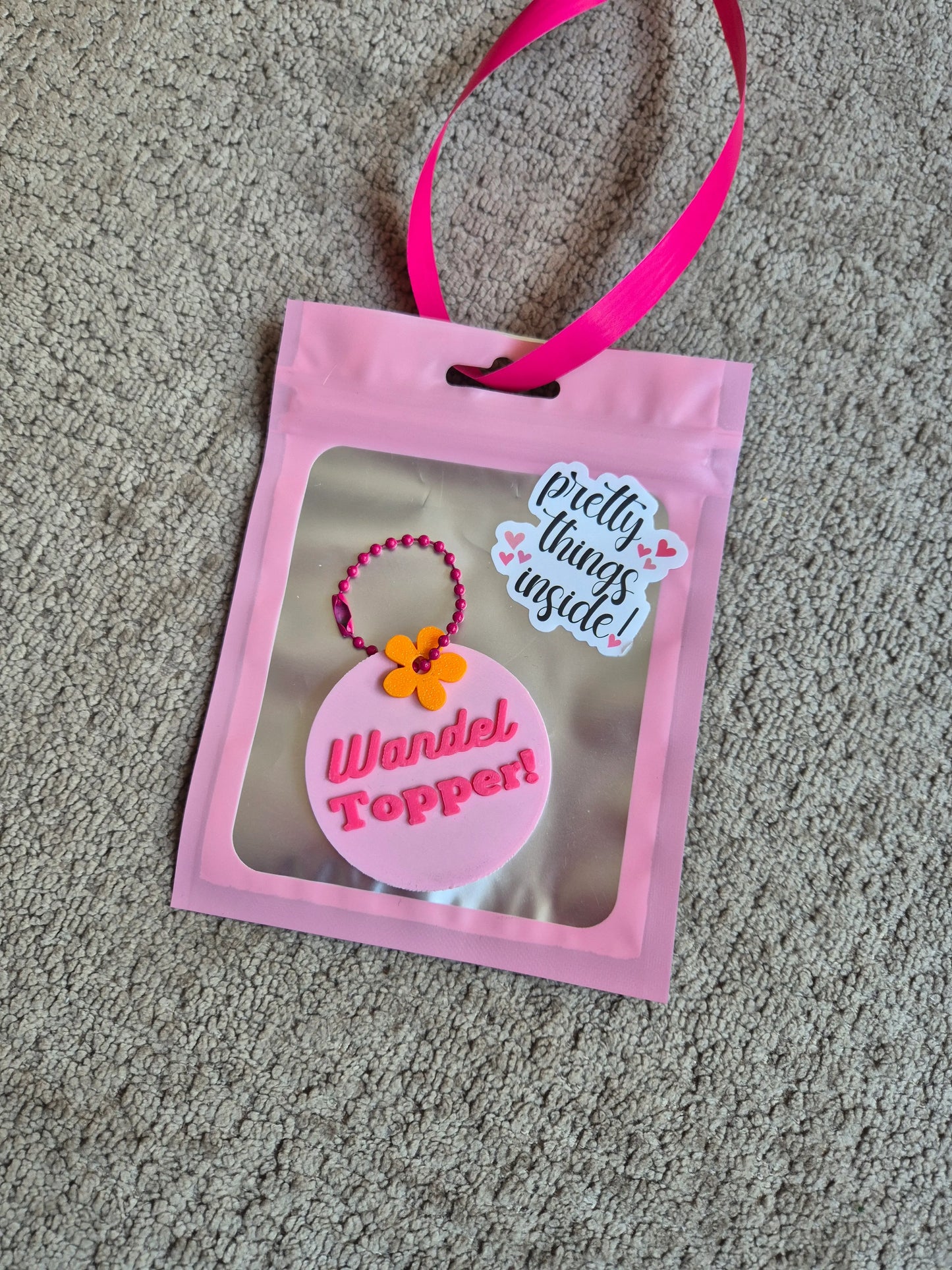 Sleutelhanger voor de avondvierdaagse met tekst wandeltopper