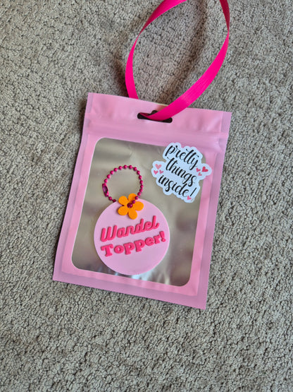 Sleutelhanger voor de avondvierdaagse met tekst wandeltopper