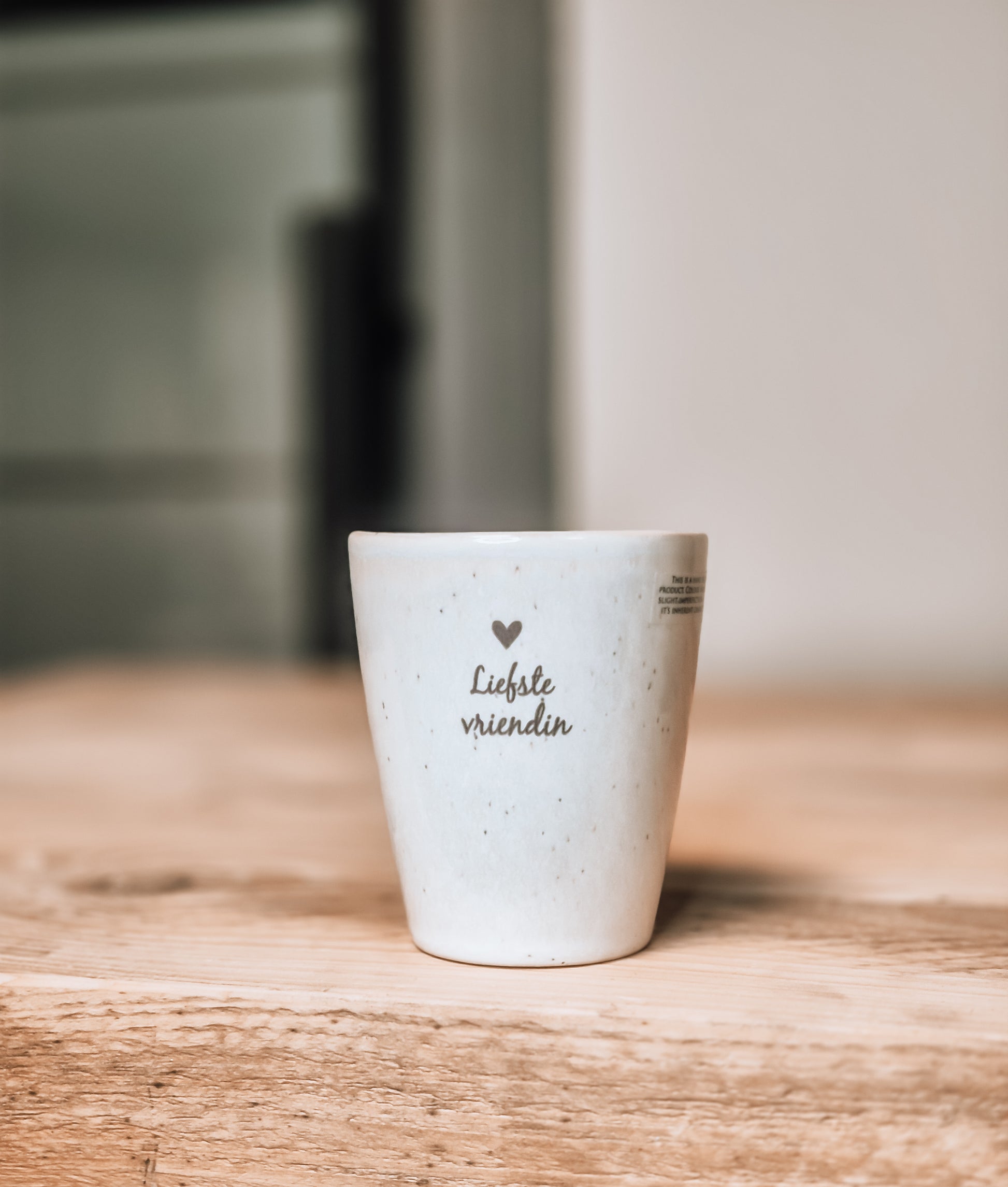 Mok wit gegraveerd met tekst liefste vriendin met hartje