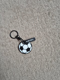 Voetbalsleutelhanger gepersonaliseerd met naam en clipsluiting