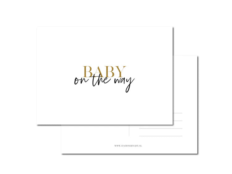 Wenskaart baby on the way wit