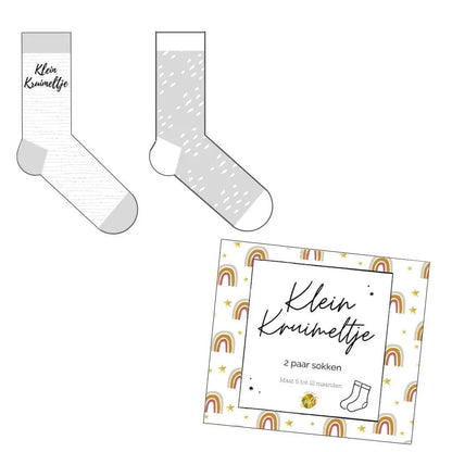babysokjes in cadeau verpakking klein kruimeltje